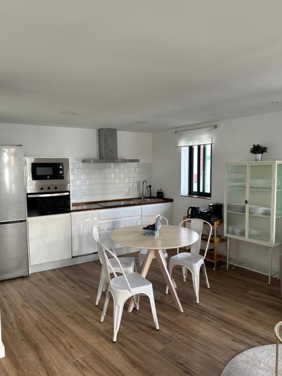 Apartamentos Urbanin II Plaza De San Pedro Cudillero Bagian luar foto