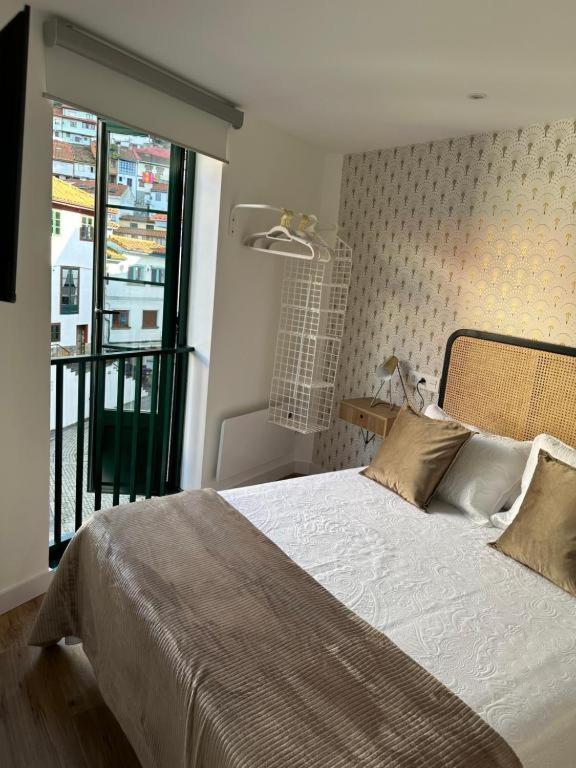 Apartamentos Urbanin II Plaza De San Pedro Cudillero Bagian luar foto